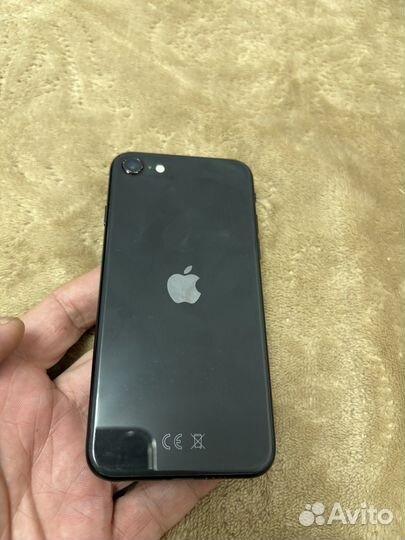 iPhone SE (2020), 64 ГБ