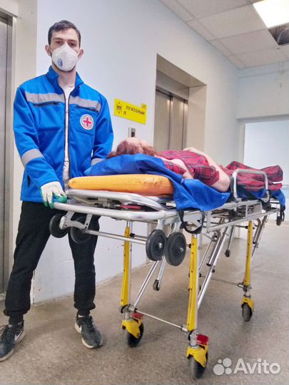 Перевозка лежачих больных и инвалидов-колясочников