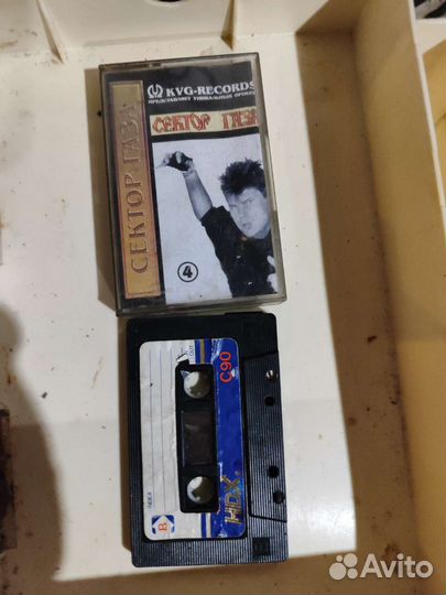 Кассетный магнитофон Легенда-404