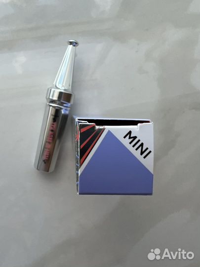 Benefit Fluff Up Brow Wax Mini воск для бровей
