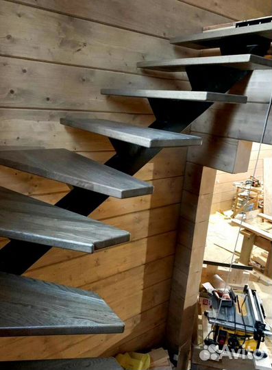 Забежная лестница с установкой