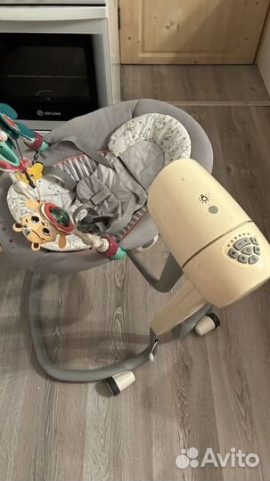 Детские электронные качели joie