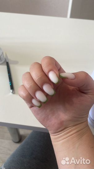 Услуги маникюра на дому