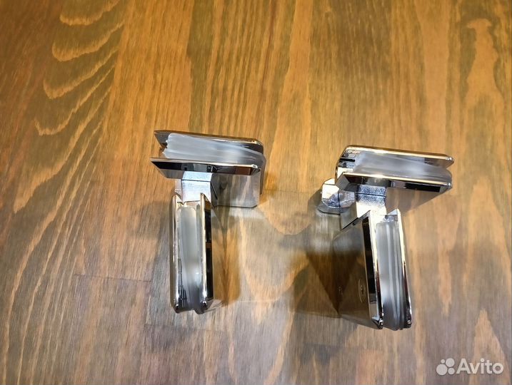 Петли для стеклянных дверей