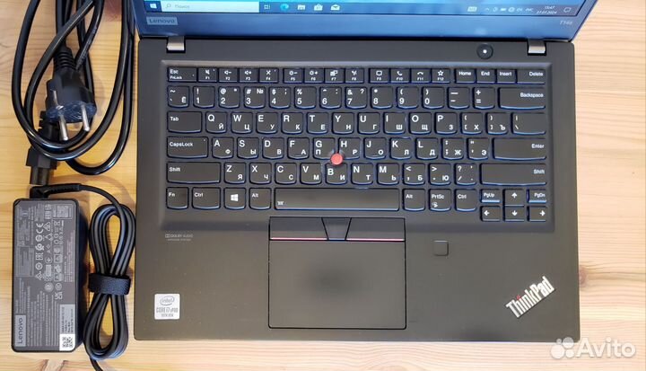 Ноутбук Lenovo Thinkpad T14s i7-10610U/16G/256G