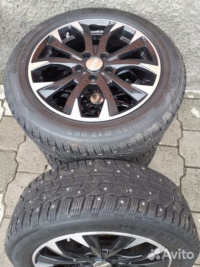 Комплект зимних колес Tigar Ice 215/55R17