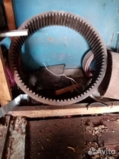 Фронтальный погрузчик