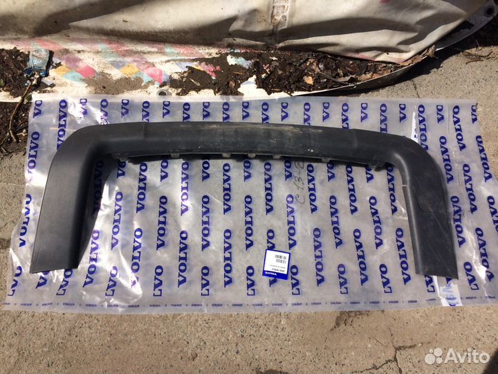 Накладка переднего бампера Volvo XC90
