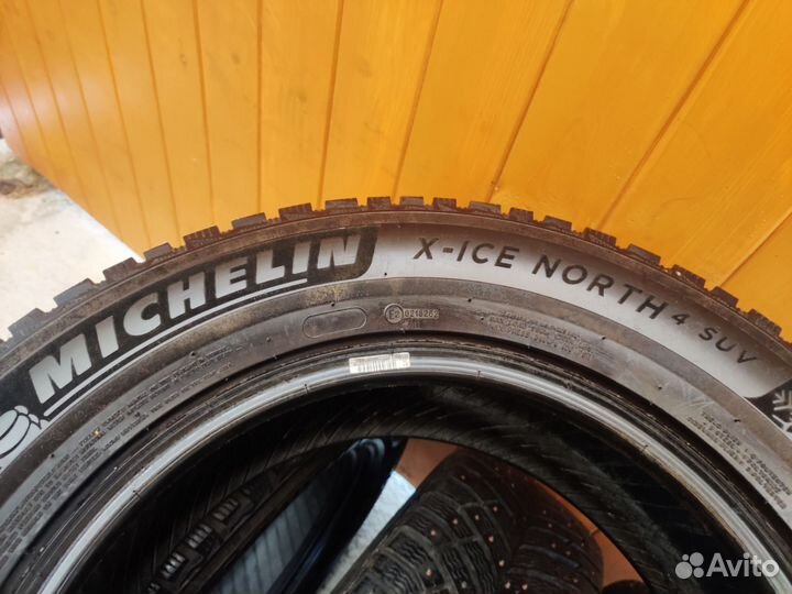 Michelin X-Ice North 4 SUV 225/65 R17 106T
