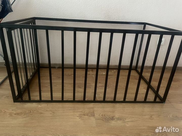 Клетка/вольер для животных