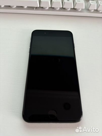 iPhone 8 Plus, 64 ГБ