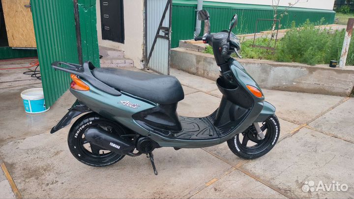 Скутер Yamaha Grand Axis 100