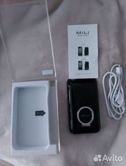 Внешний аккумулятор Mili для iPhone4G