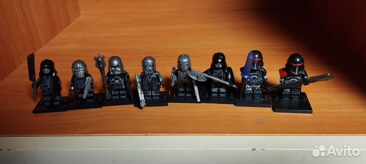 Минифигурки Рыцари рен и штурмовики инквизиции
