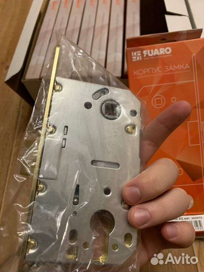 Замок межкомнатный Fuaro Plastic P85C-50 SG