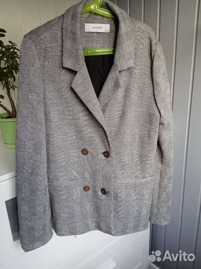 Пиджак трикотажный