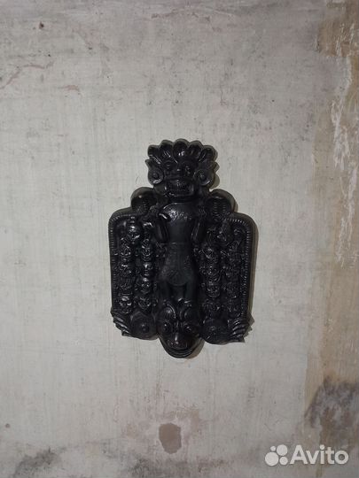 Маски из дерева