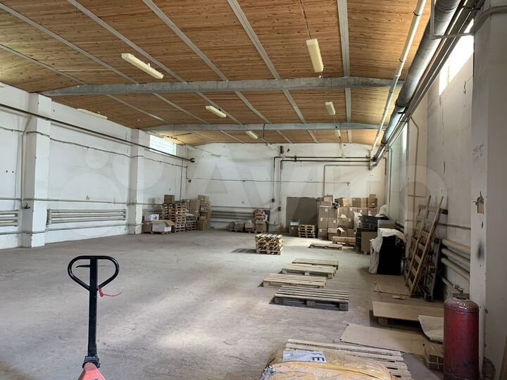 Теплый Склад с пандусом, 192 м²