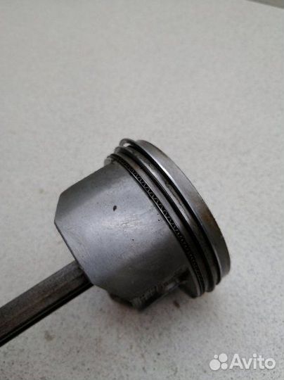 Поршень с шатуном Honda Mobilio GB1 L15A