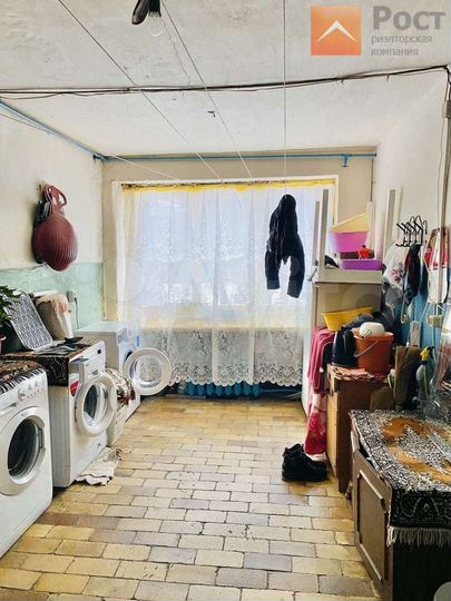 Комната 16,4 м² в 4-к., 2/2 эт.