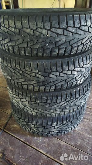 Nokian Tyres Hakkapeliitta 7 SUV 225/70 R16 107T