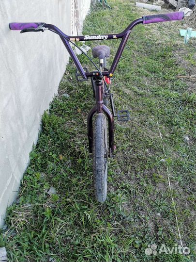 Трюковой велосипед BMX