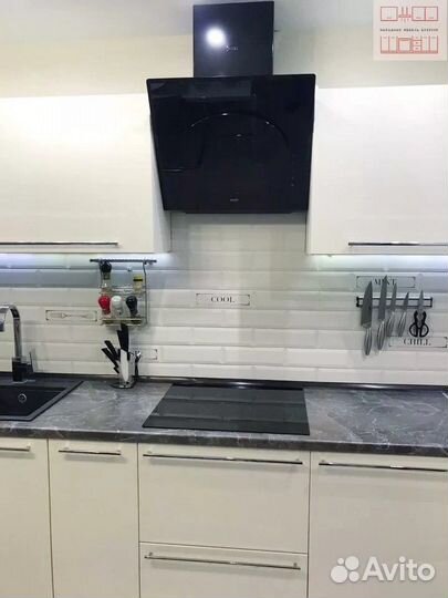 Кухонные гарнитуры