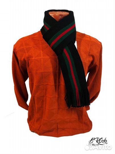 Шарф с полосками новый