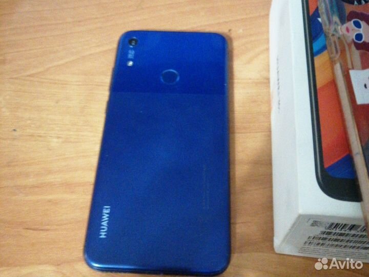 HUAWEI Y6s, 3/64 ГБ