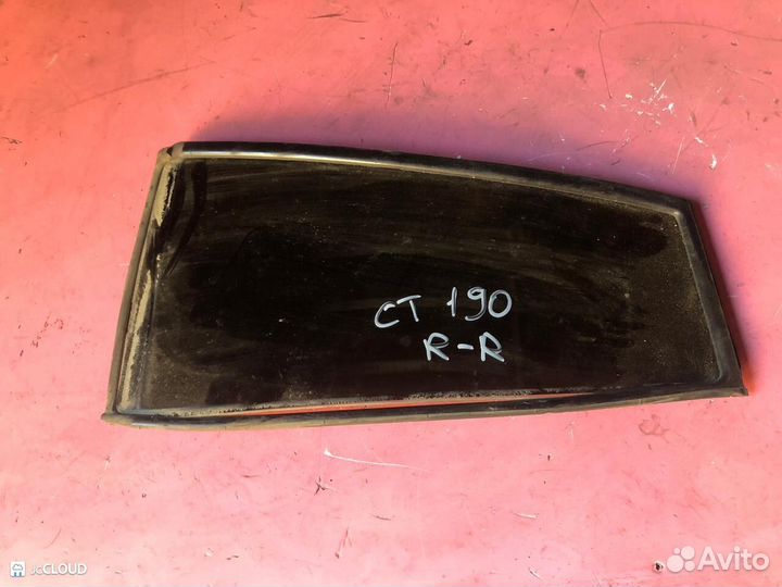 Стекло двери на toyota caldina CT196 2C