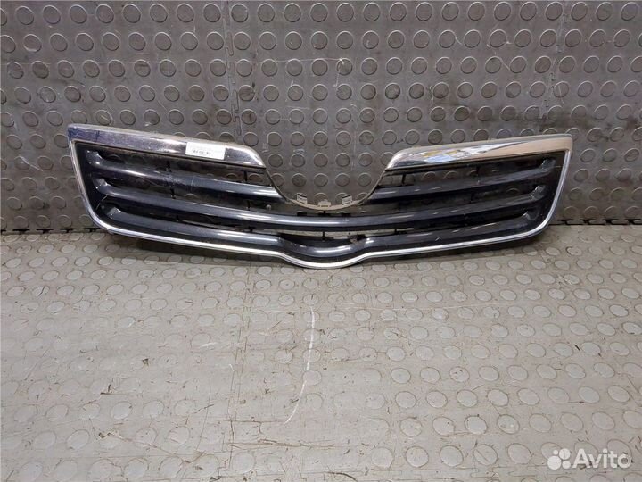 Решетка радиатора Toyota Avensis 2, 2006