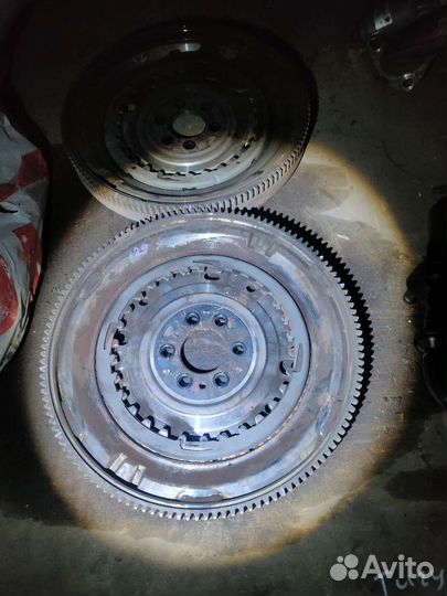 Двухмассовый маховик vag skoda Volkswagen 129,132