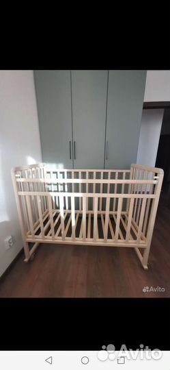 Детская кровать + стул и горка для купания