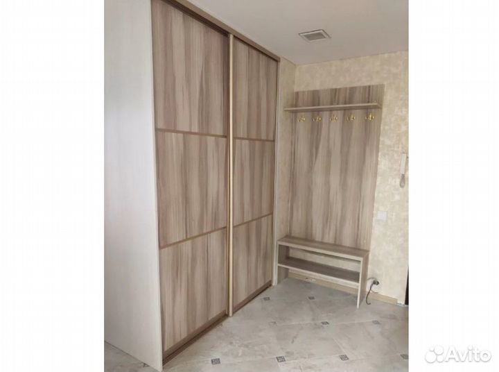 Двери купе в нишу