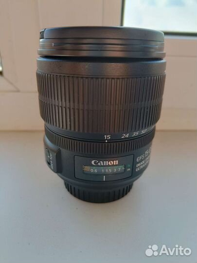 Canon EF-S 15-85mm f/3.5-5.6 IS USM