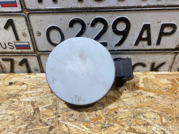 Лючок бензобака Ford Mondeo 3 2002