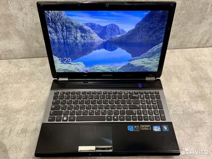 Ноутбук Samsung RC530 i5