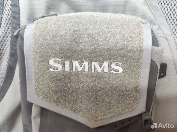 Жилет Simms