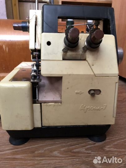 Оверлок Крош1