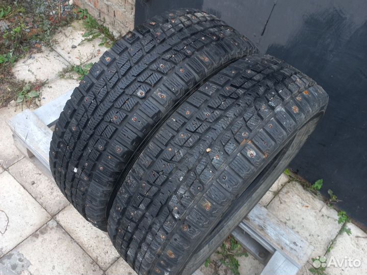 Dunlop SP Winter Ice 01 225/65 R17 B