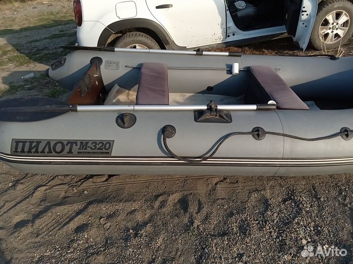 Продам лодку пвх б/у