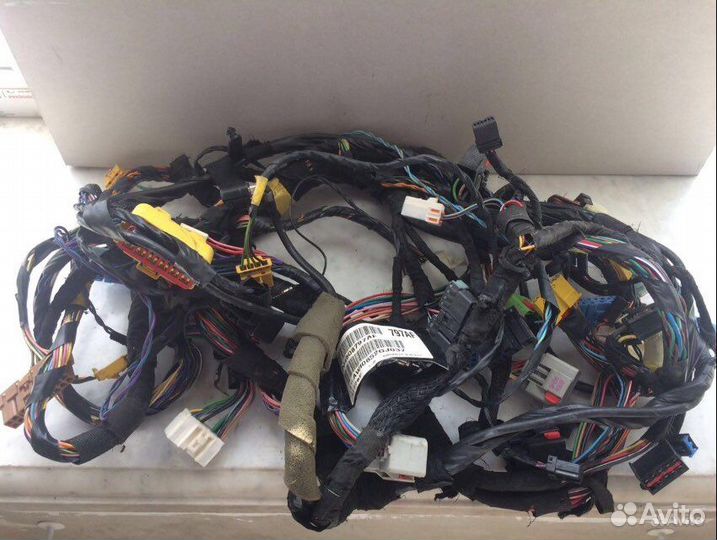 Проводка салона/торпедо Крайслер Себринг кабриолет