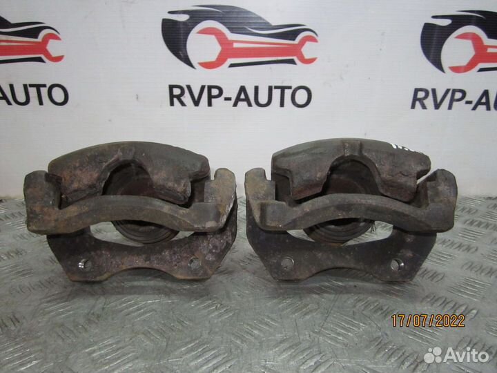 Суппорт передний Nissan Primera P11E 1996-2002