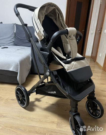 Коляска прогулочкая Luxmom