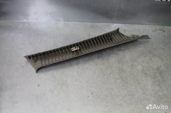 Обшивка стойки левая Nissan X-Trail T30