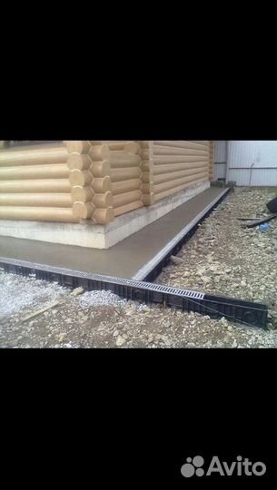 Бригада строителей