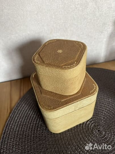Шкатулки СССР кожа золото