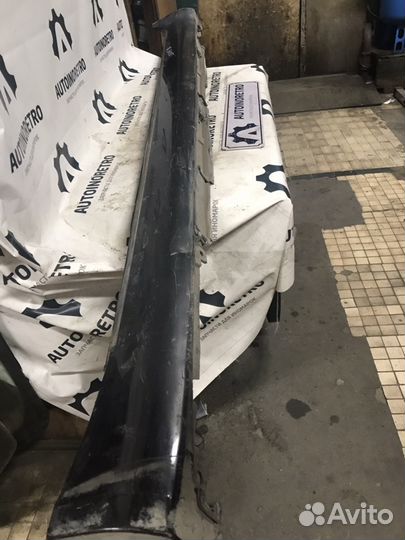 Накладка на порог Lexus. LS