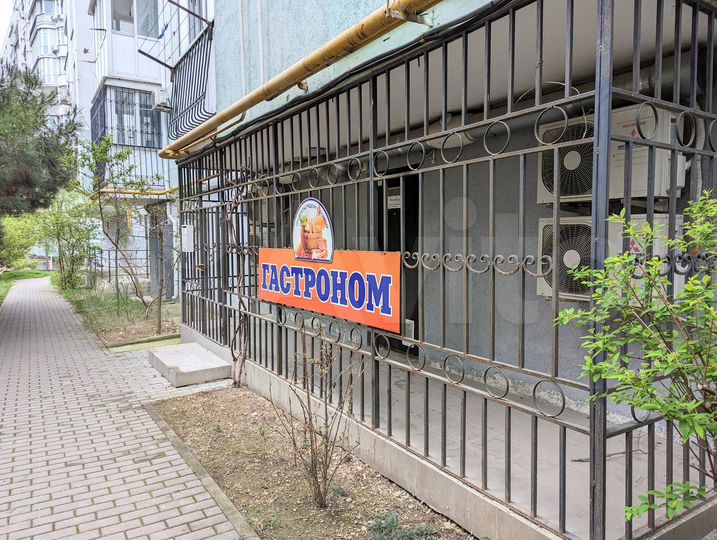 Продам отличное помещение 123 м2, рядом ТЦ, остано