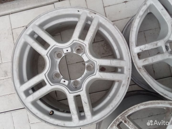 Литые диски r16